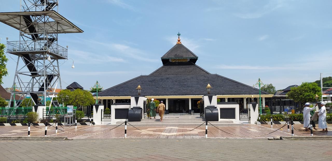 mesjid agung demak