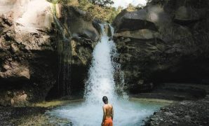 Air Terjun Umar Maya