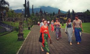 Wisata Spiritual di Bali Wisata Spiritual di Bali