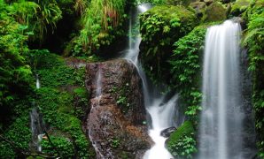 air terjun sepapa kiri