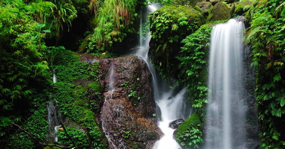 air terjun sepapa kiri