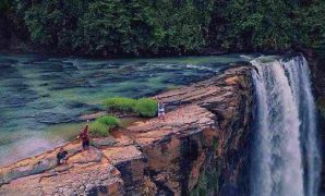 curug awang pelabuhan ratu