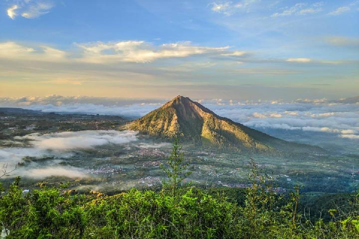 gunung andong