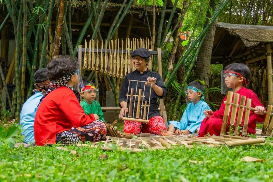 kampung angklung jawa barat