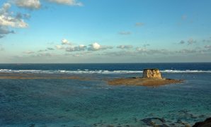 pantai serewe pantai serewe