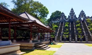 pura terpencil di bali