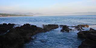 Batu Karang Hawu Sukabumi