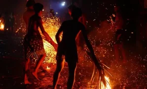 Festival Api di Bali