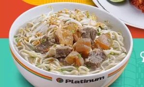 Kuliner Mie Kocok Bandung di Jalan Cihampelas